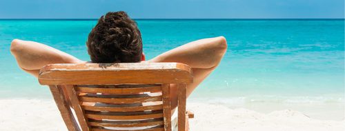 Vacaciones separados: ventajas e inconvenientes de pasar el verano sin tu pareja