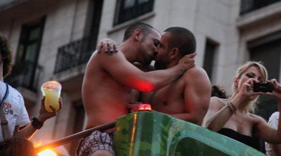 ¿Son los hombres gays más promiscuos que los hombres heterosexuales?